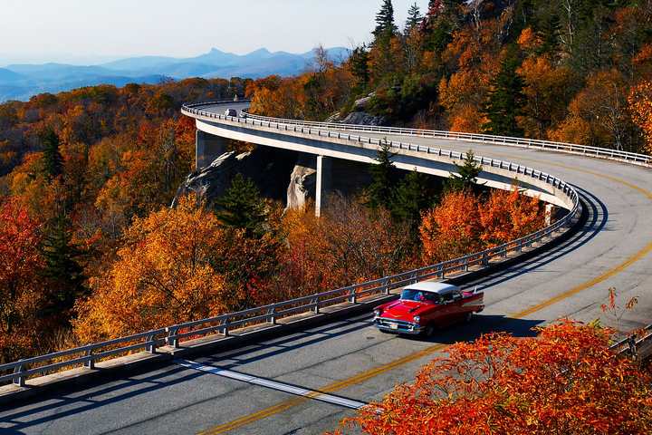 The Linn Cove Viaduct on the Blue Ridge Parkway in autumn colour